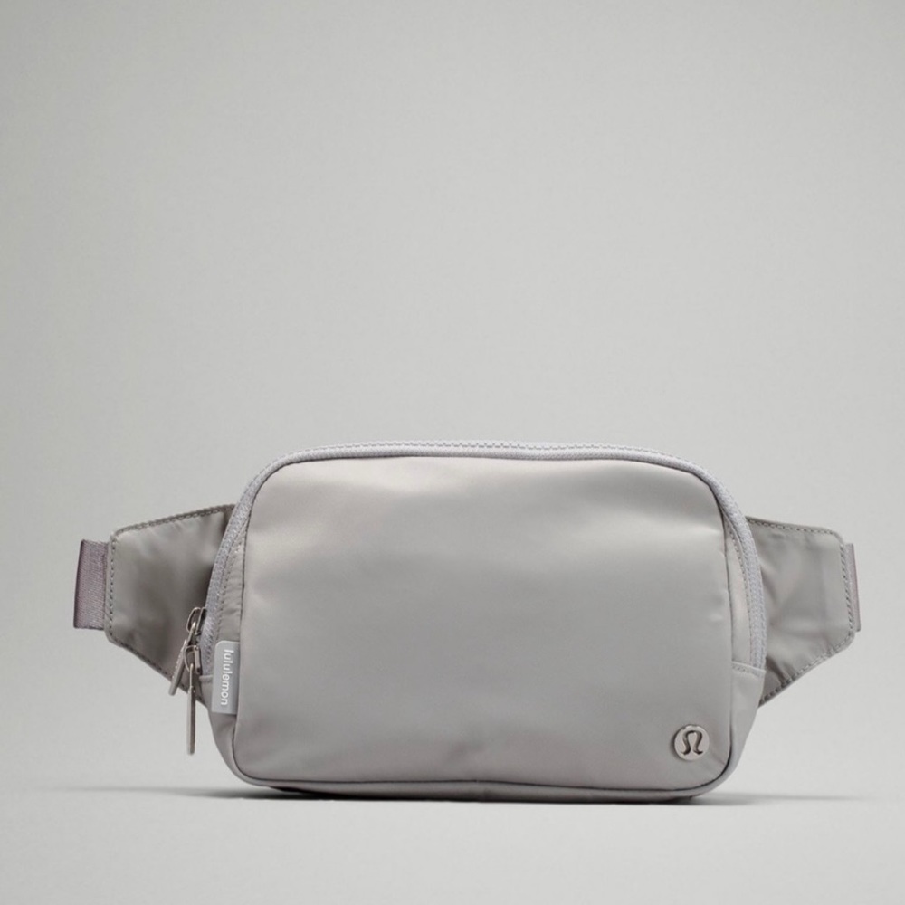 Lululemon silver drop large everywhere belt bag new with tags nwt